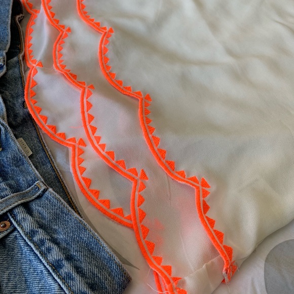 White Cropped Tank Top with Orange Detail - Picture 3 of 5